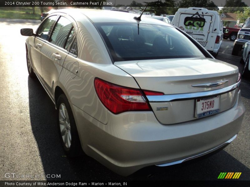 Cashmere Pearl / Black 2014 Chrysler 200 Touring Sedan
