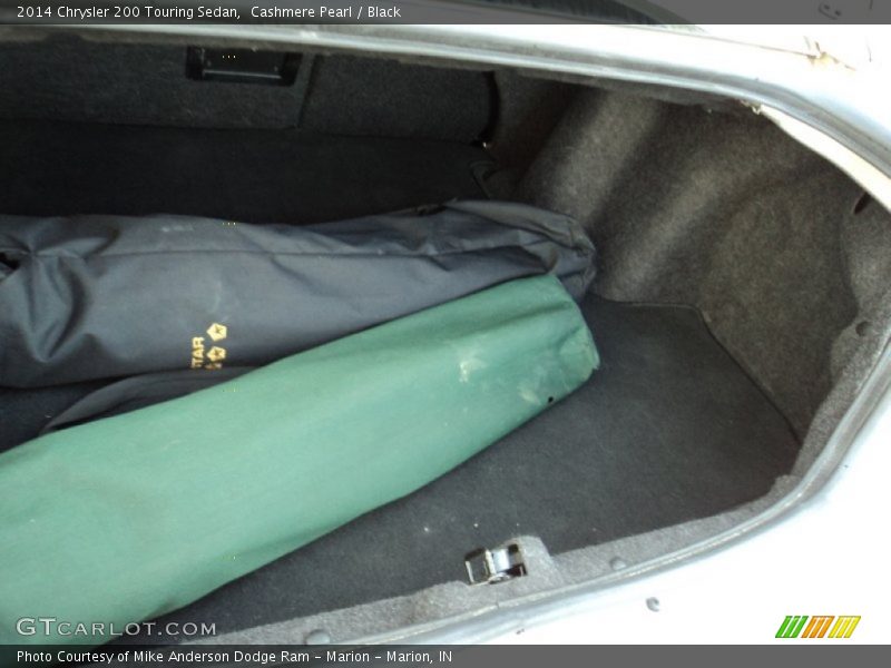 Cashmere Pearl / Black 2014 Chrysler 200 Touring Sedan