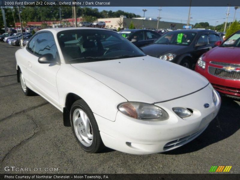 Oxford White / Dark Charcoal 2000 Ford Escort ZX2 Coupe