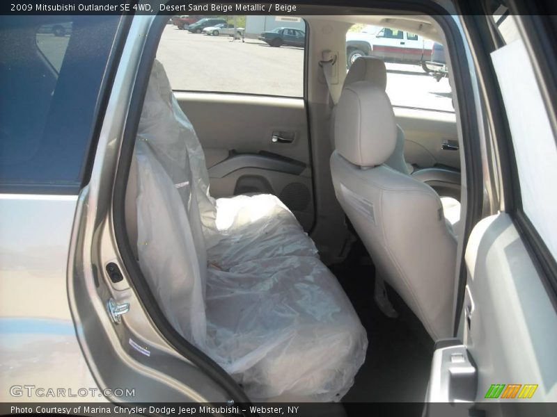 Desert Sand Beige Metallic / Beige 2009 Mitsubishi Outlander SE 4WD