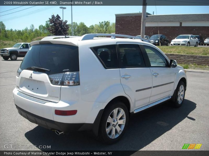 Diamond White Pearl / Black 2009 Mitsubishi Outlander SE 4WD