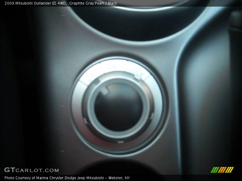 Graphite Gray Pearl / Black 2009 Mitsubishi Outlander ES 4WD
