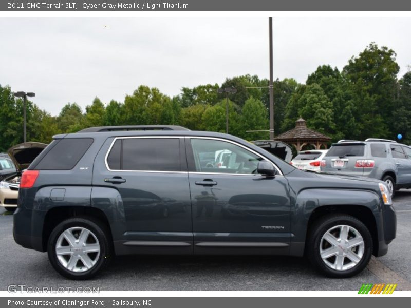 Cyber Gray Metallic / Light Titanium 2011 GMC Terrain SLT