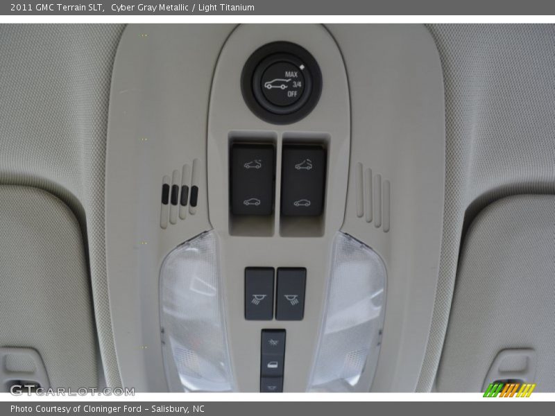 Cyber Gray Metallic / Light Titanium 2011 GMC Terrain SLT