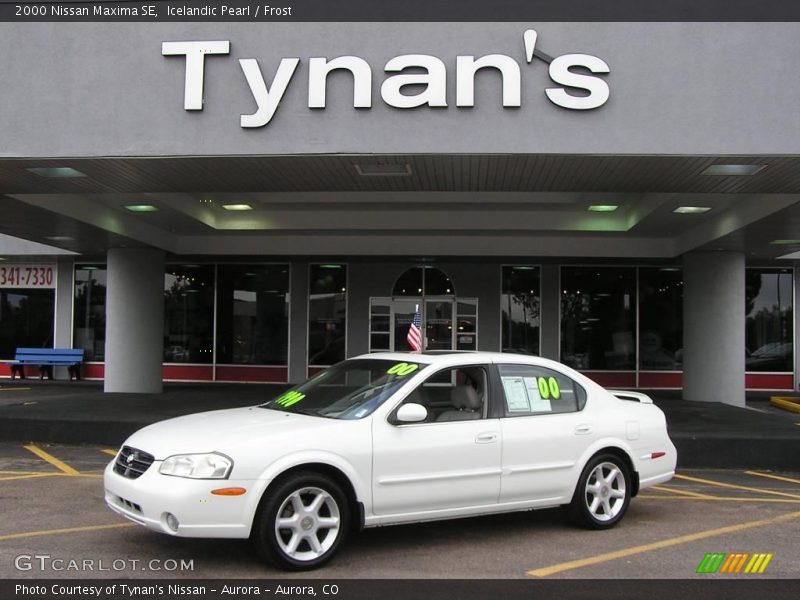 Icelandic Pearl / Frost 2000 Nissan Maxima SE