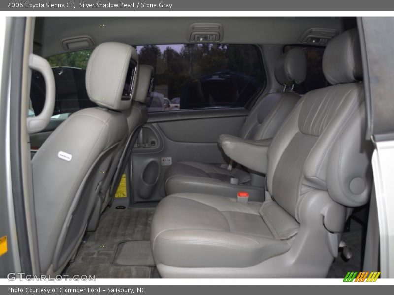 Silver Shadow Pearl / Stone Gray 2006 Toyota Sienna CE