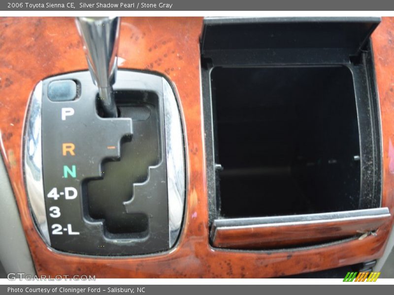 Silver Shadow Pearl / Stone Gray 2006 Toyota Sienna CE