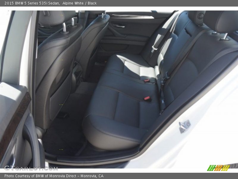 Alpine White / Black 2015 BMW 5 Series 535i Sedan