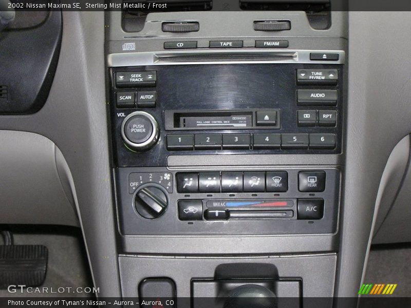 Sterling Mist Metallic / Frost 2002 Nissan Maxima SE