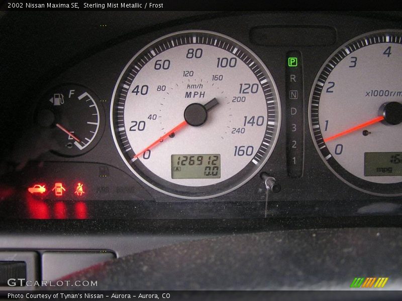 Sterling Mist Metallic / Frost 2002 Nissan Maxima SE