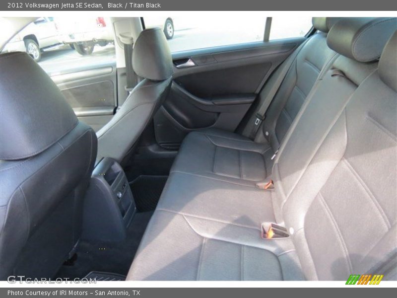 Black / Titan Black 2012 Volkswagen Jetta SE Sedan
