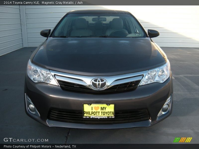 Magnetic Gray Metallic / Ash 2014 Toyota Camry XLE