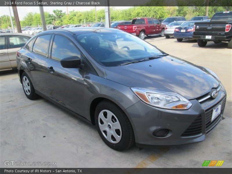Sterling Gray / Charcoal Black 2014 Ford Focus S Sedan