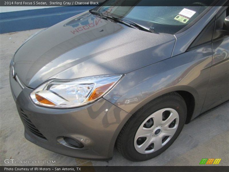 Sterling Gray / Charcoal Black 2014 Ford Focus S Sedan