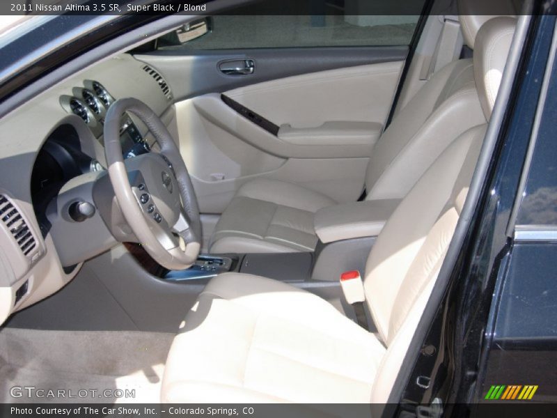 Super Black / Blond 2011 Nissan Altima 3.5 SR