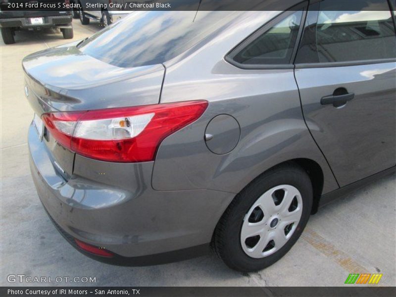 Sterling Gray / Charcoal Black 2014 Ford Focus S Sedan