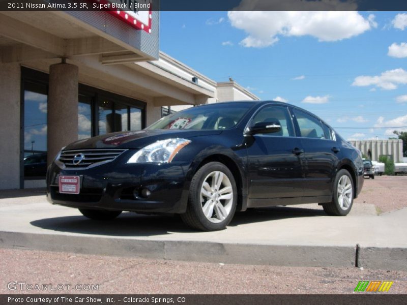 Super Black / Blond 2011 Nissan Altima 3.5 SR