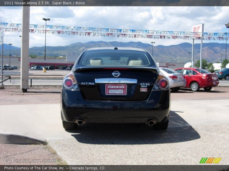 Super Black / Blond 2011 Nissan Altima 3.5 SR