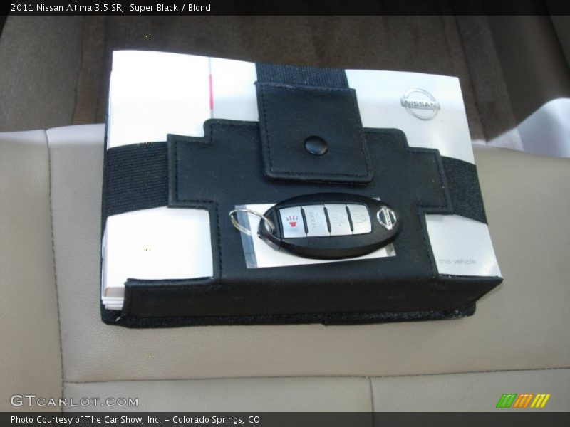 Super Black / Blond 2011 Nissan Altima 3.5 SR
