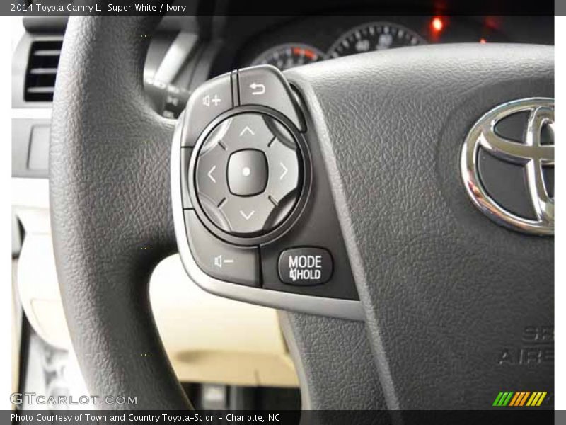 Super White / Ivory 2014 Toyota Camry L