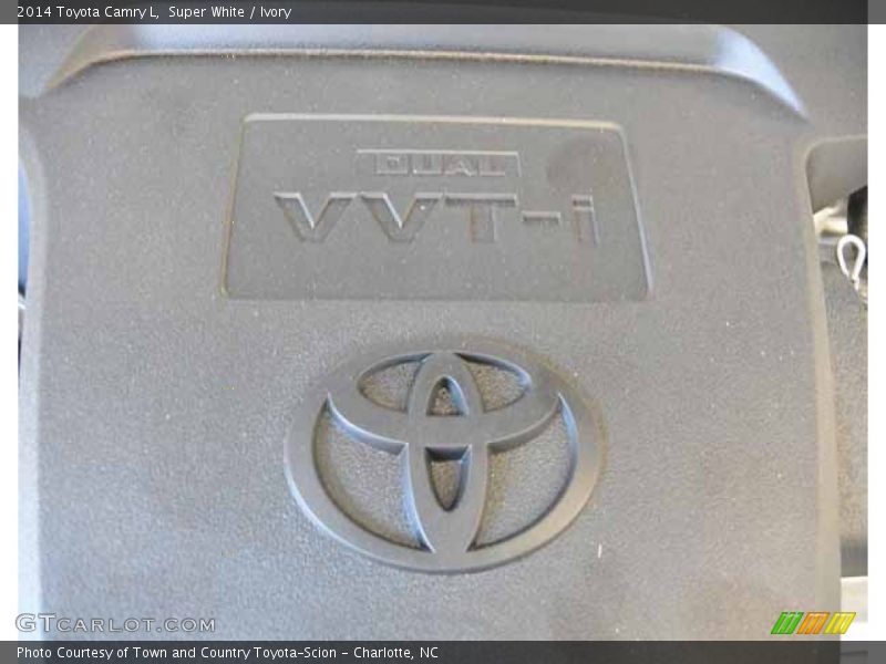 Super White / Ivory 2014 Toyota Camry L