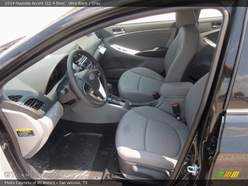 Ultra Black / Gray 2014 Hyundai Accent GLS 4 Door