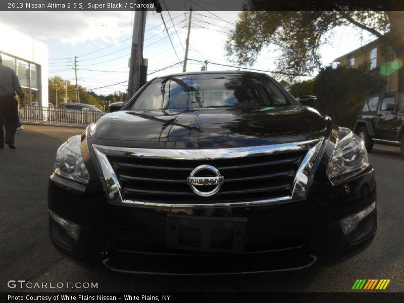 Super Black / Charcoal 2013 Nissan Altima 2.5 S