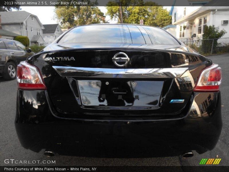 Super Black / Charcoal 2013 Nissan Altima 2.5 S