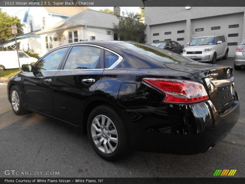 Super Black / Charcoal 2013 Nissan Altima 2.5 S