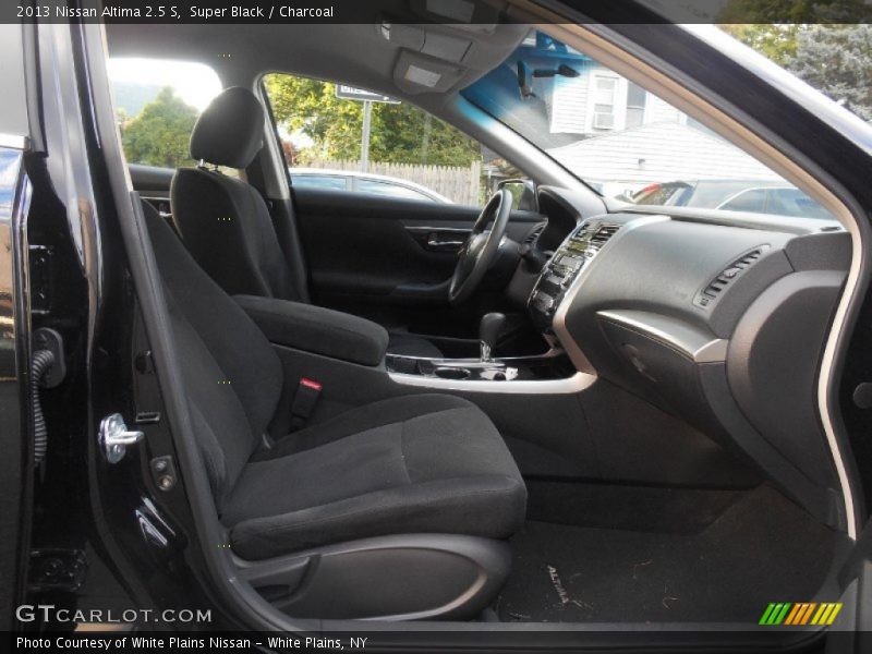 Super Black / Charcoal 2013 Nissan Altima 2.5 S