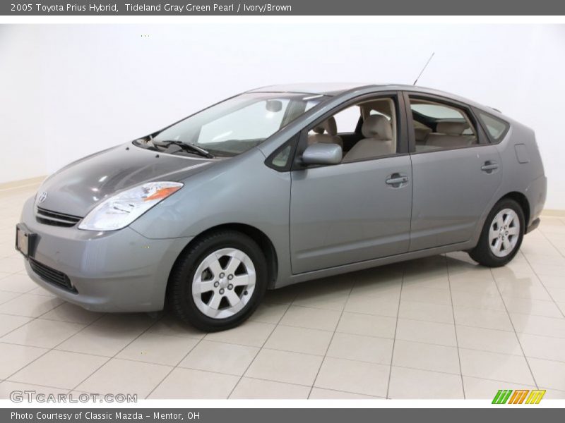 Tideland Gray Green Pearl / Ivory/Brown 2005 Toyota Prius Hybrid