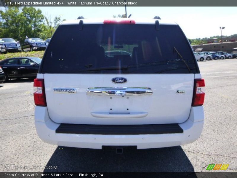 White Platinum Tri-Coat / Charcoal Black 2013 Ford Expedition Limited 4x4