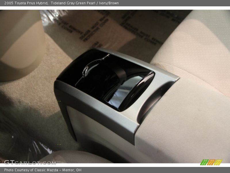 Tideland Gray Green Pearl / Ivory/Brown 2005 Toyota Prius Hybrid