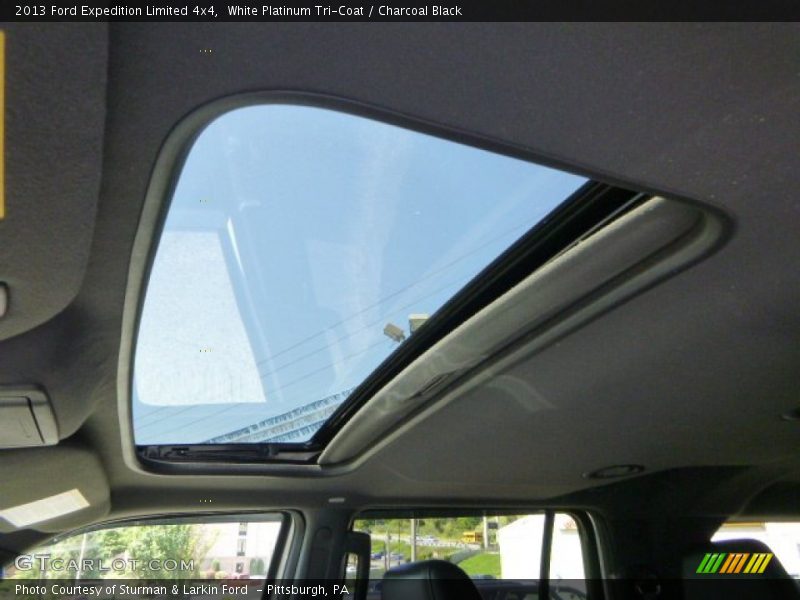 White Platinum Tri-Coat / Charcoal Black 2013 Ford Expedition Limited 4x4