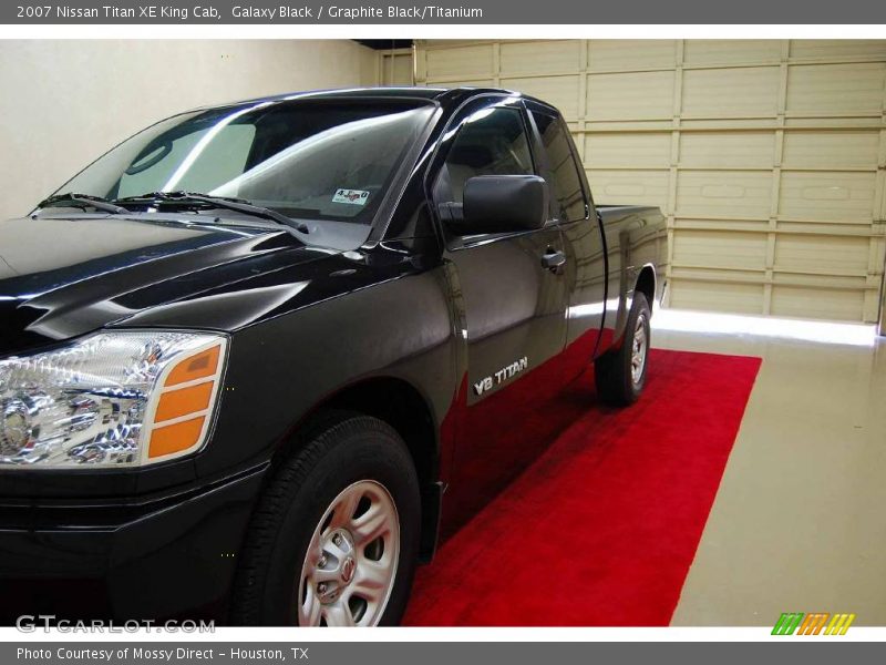 Galaxy Black / Graphite Black/Titanium 2007 Nissan Titan XE King Cab