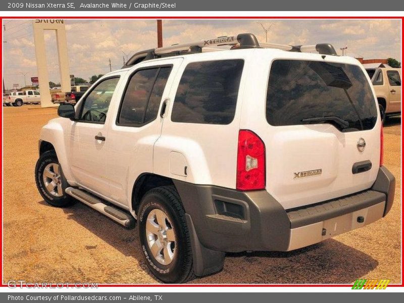 Avalanche White / Graphite/Steel 2009 Nissan Xterra SE