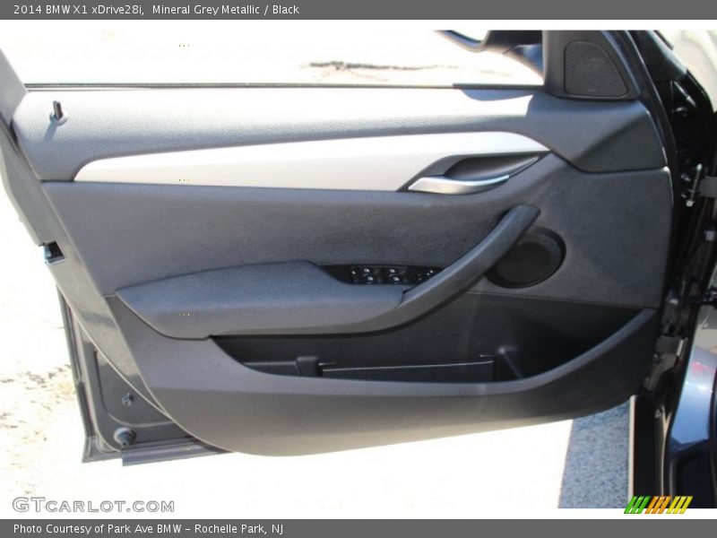 Mineral Grey Metallic / Black 2014 BMW X1 xDrive28i