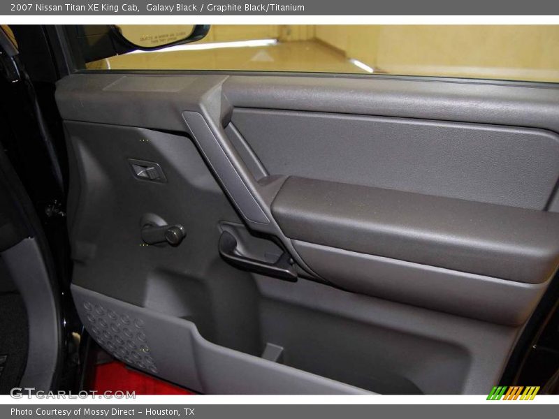 Galaxy Black / Graphite Black/Titanium 2007 Nissan Titan XE King Cab