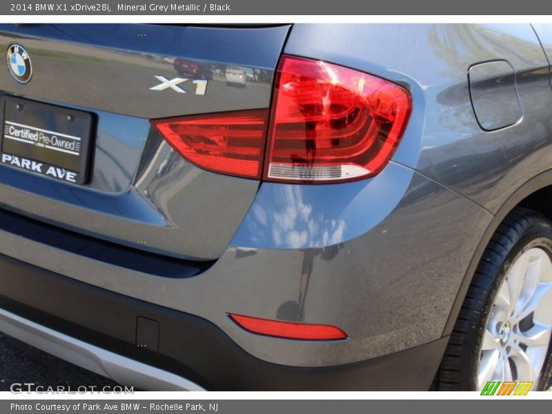 Mineral Grey Metallic / Black 2014 BMW X1 xDrive28i