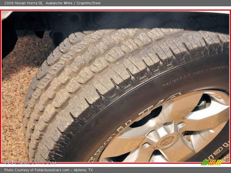 Avalanche White / Graphite/Steel 2009 Nissan Xterra SE