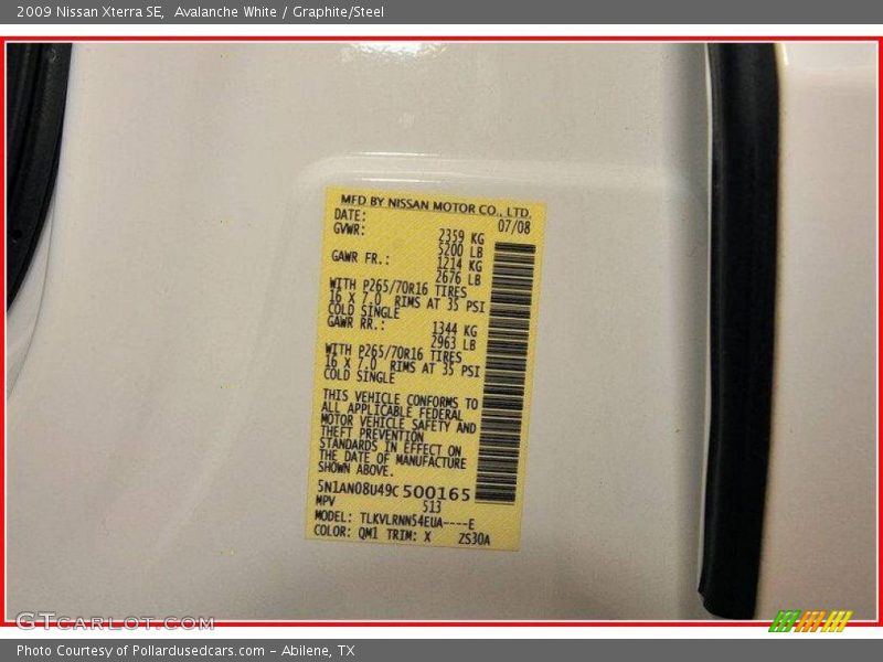 Avalanche White / Graphite/Steel 2009 Nissan Xterra SE