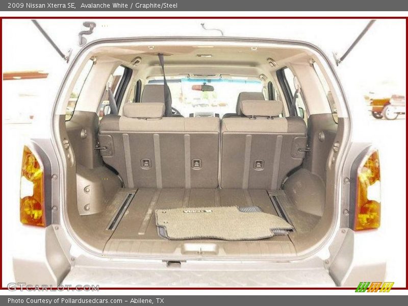 Avalanche White / Graphite/Steel 2009 Nissan Xterra SE
