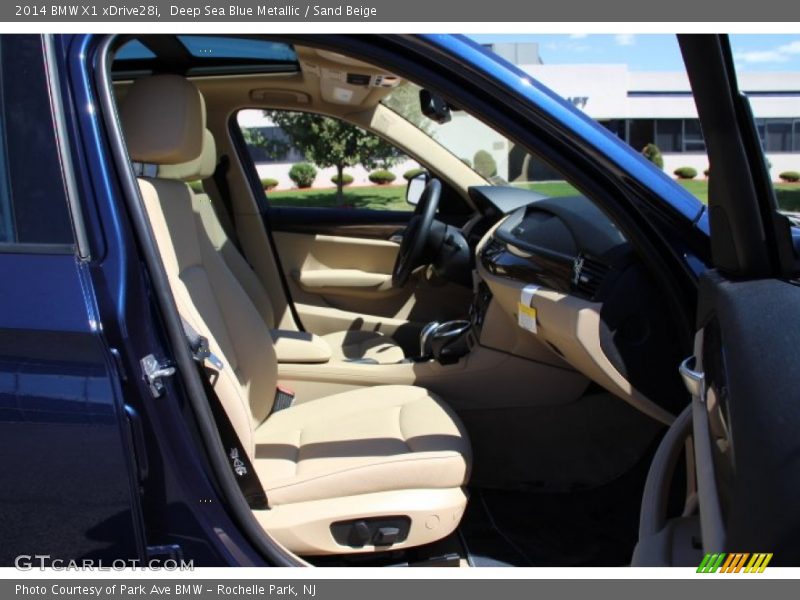 Deep Sea Blue Metallic / Sand Beige 2014 BMW X1 xDrive28i