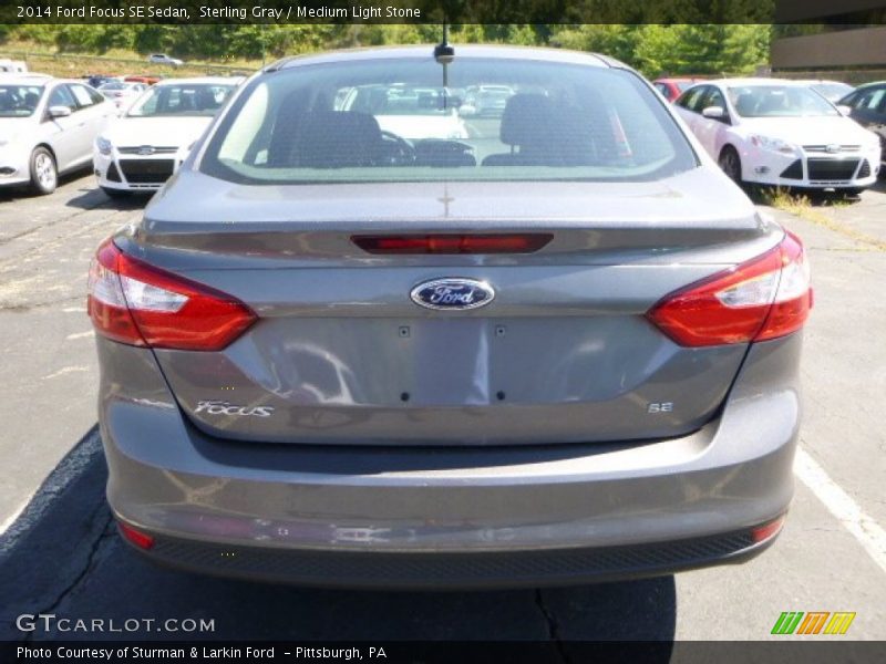 Sterling Gray / Medium Light Stone 2014 Ford Focus SE Sedan