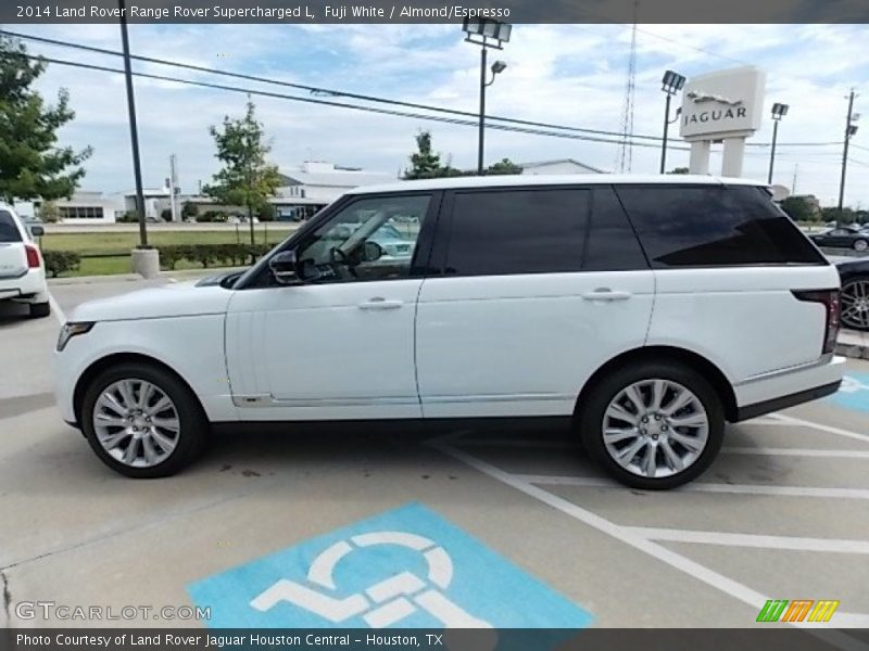 Fuji White / Almond/Espresso 2014 Land Rover Range Rover Supercharged L
