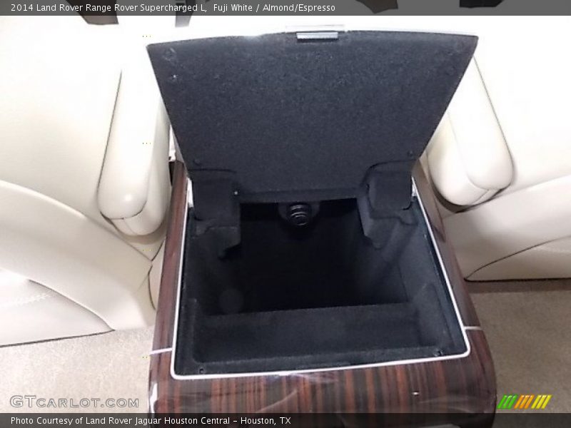 Fuji White / Almond/Espresso 2014 Land Rover Range Rover Supercharged L