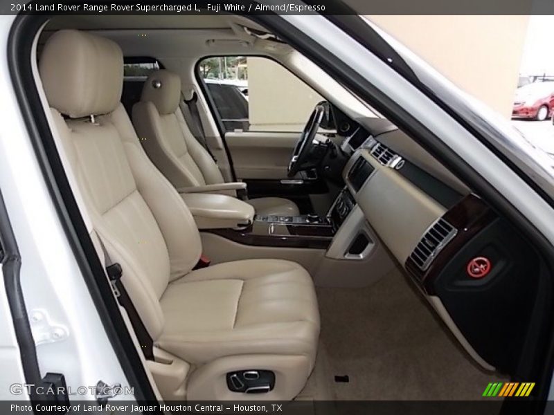Fuji White / Almond/Espresso 2014 Land Rover Range Rover Supercharged L