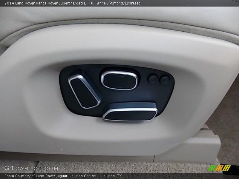 Fuji White / Almond/Espresso 2014 Land Rover Range Rover Supercharged L