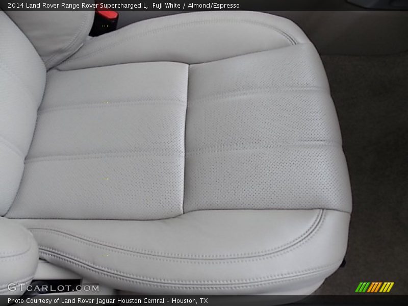 Fuji White / Almond/Espresso 2014 Land Rover Range Rover Supercharged L