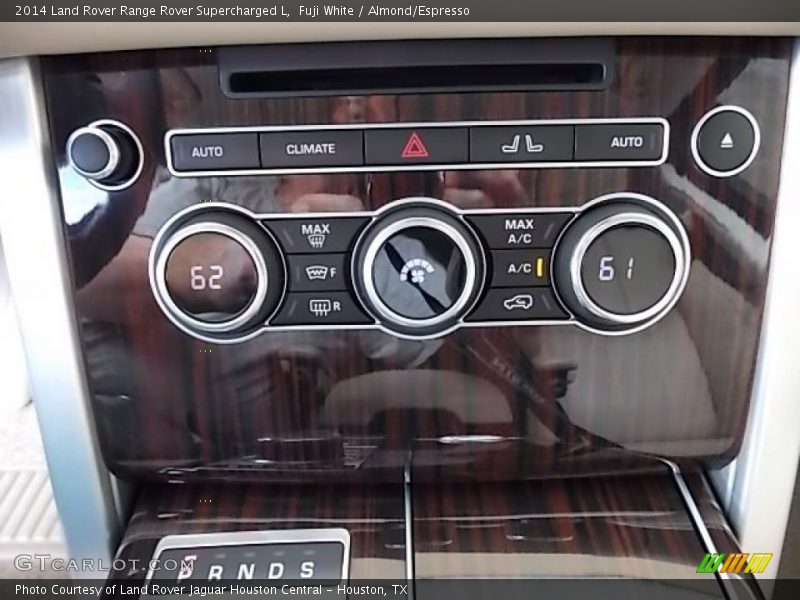 Fuji White / Almond/Espresso 2014 Land Rover Range Rover Supercharged L